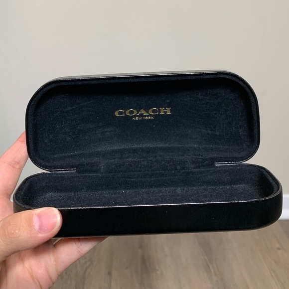 Coach Hard Shell Black Glasses Case - Picture 5 of 6